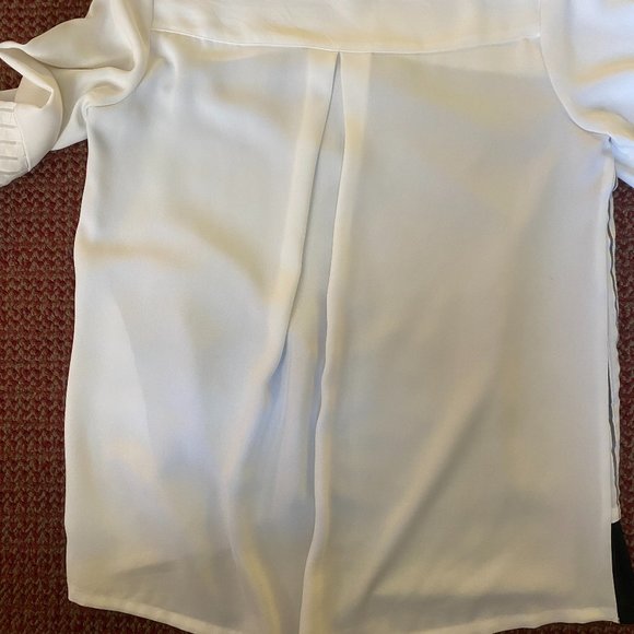 ALFANI Woman's Blouse - Picture 5 of 5